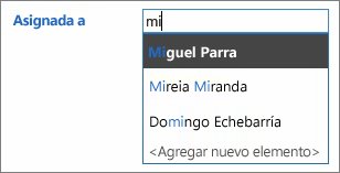 Un control Autocompletar parcialmente rellenado, que muestra el valor sugerido debajo.